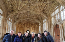 Load image into Gallery viewer, Premium Free Walking Tour of Oxford University, City &amp; The Old Bodleian Library with University Educated Students &amp; Alumni Guides
